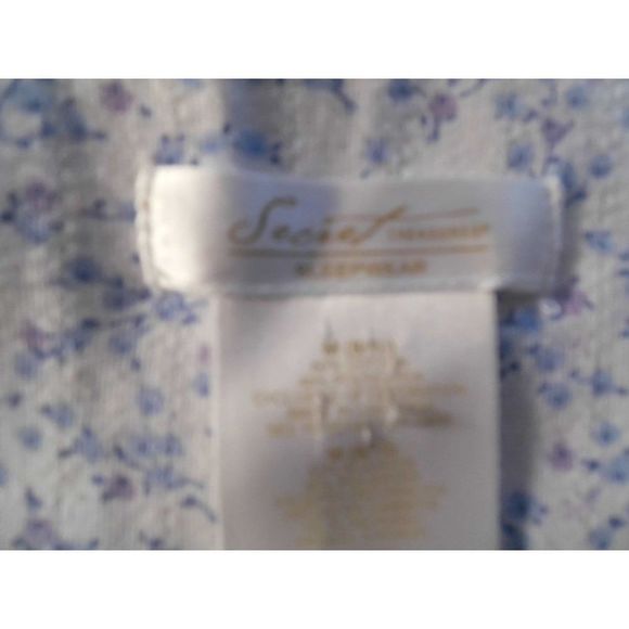 Secret Treasures Sleepwear Ladies Gown  Sz. M - Picture 4 of 4